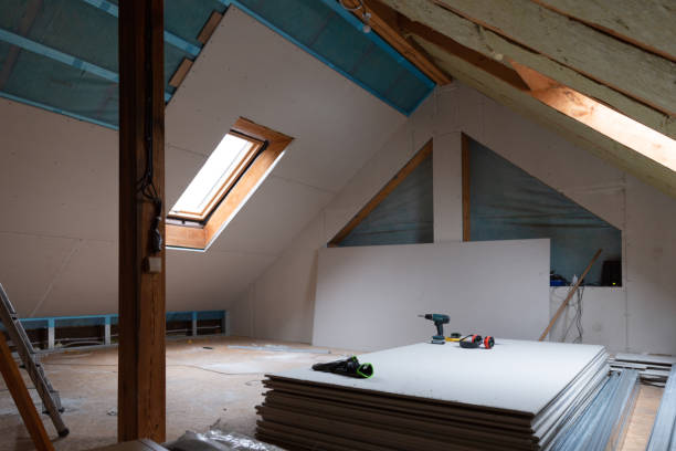Best Types of Insulation in Manito, IL